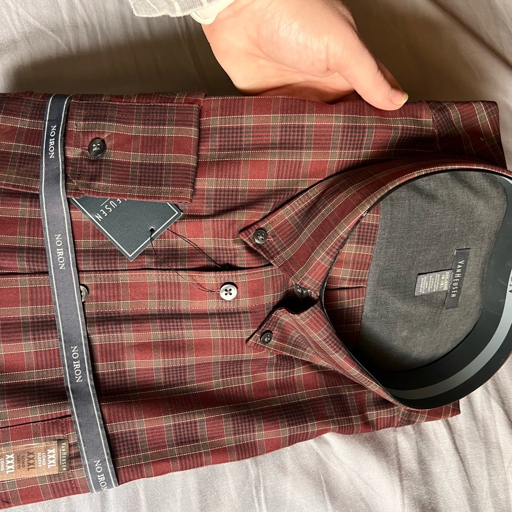Van Heusen Men's Burgundy Plaid Button Down Shirt